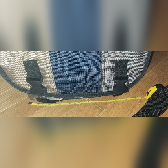 LIKE NEW TIMBUK2 BAG VINTAGE EXCELLENT CONDITION SMOKE FREE ENVIRONMENT BLUE - Picture 11 of 16